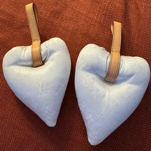 Louis Vuitton Heart-Shaped Shoe Inserts Keepers Charms LV Silk
